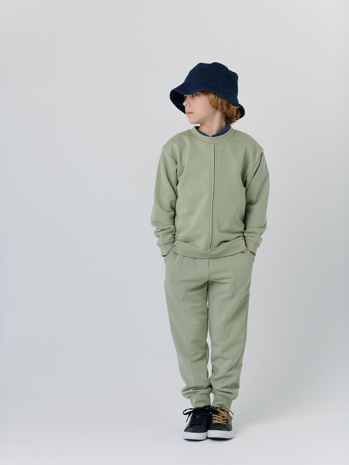 Костюм детский свитшот и брюки