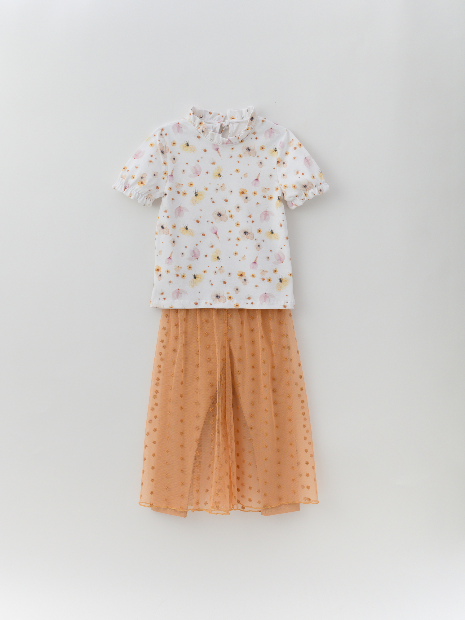 Футболка для девочки (116/32, персик/цветы)