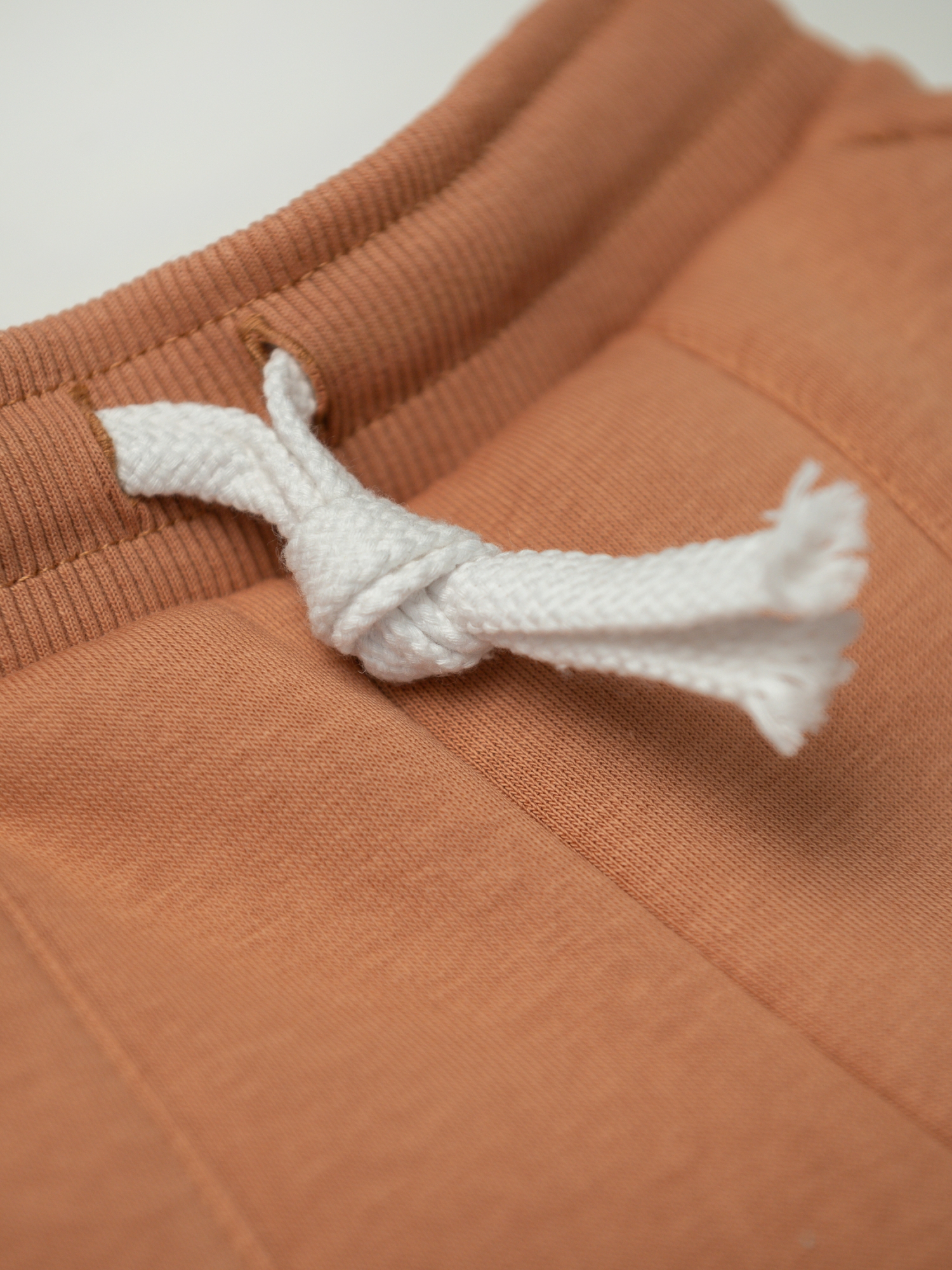 Брюки детские трикотажные утепленные  (98/28, Кэмел)