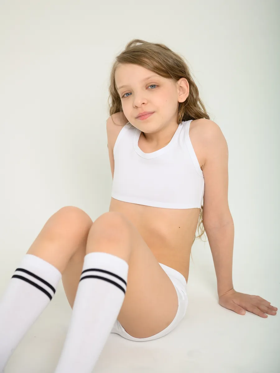 Топ для девочки (128/34, Белый)