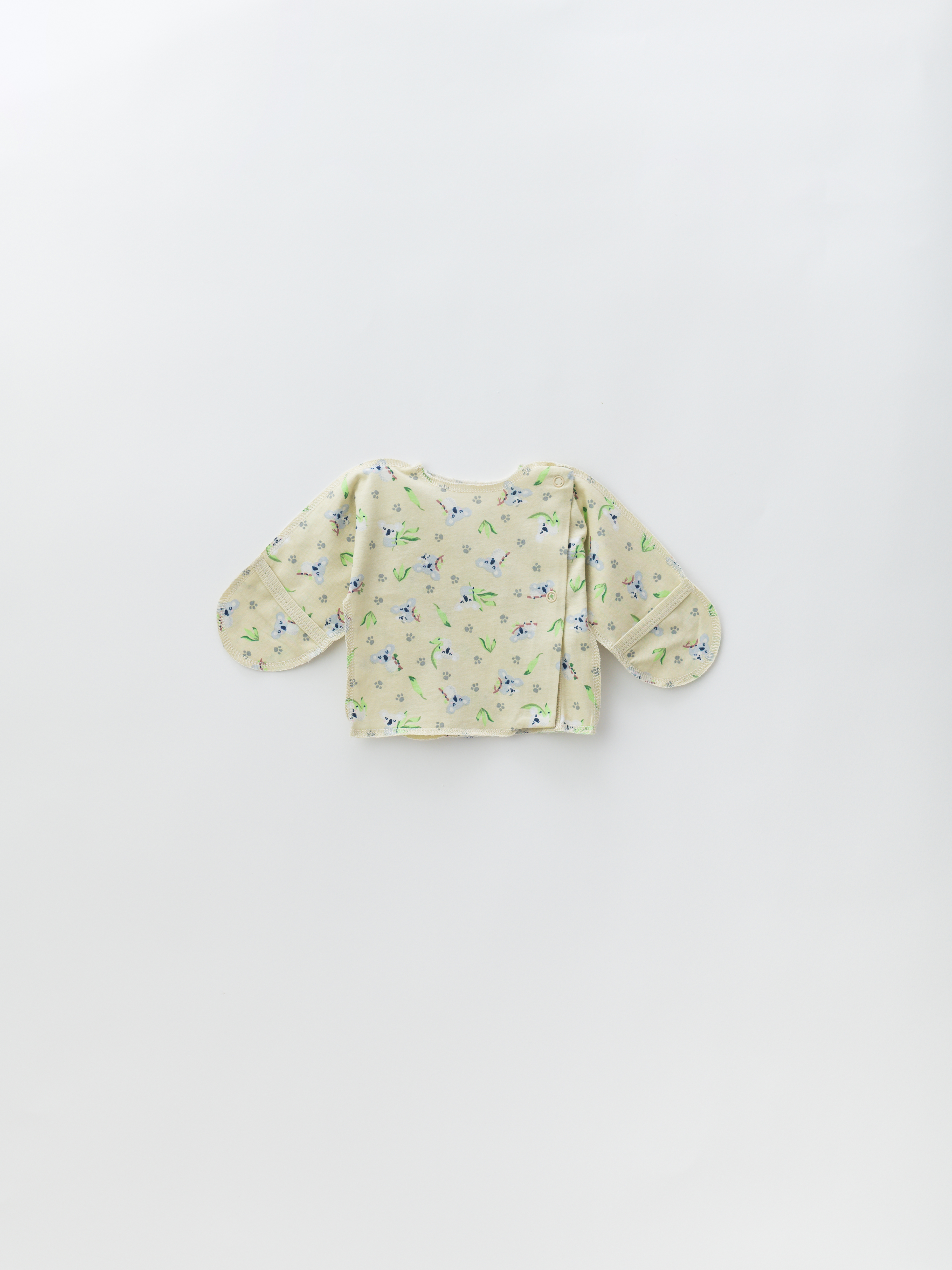 Распашонка для малышей из тонкого хлопка