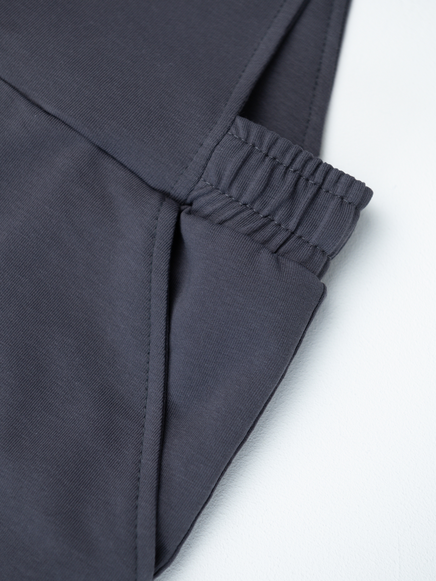 Комбинезон на лямках (122/32, Тем.Серый)