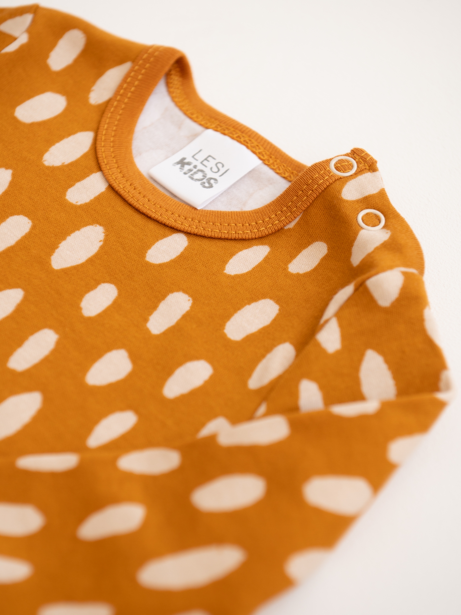 Боди и слюнявчик комплект для малыша (62/20, Коричневый)