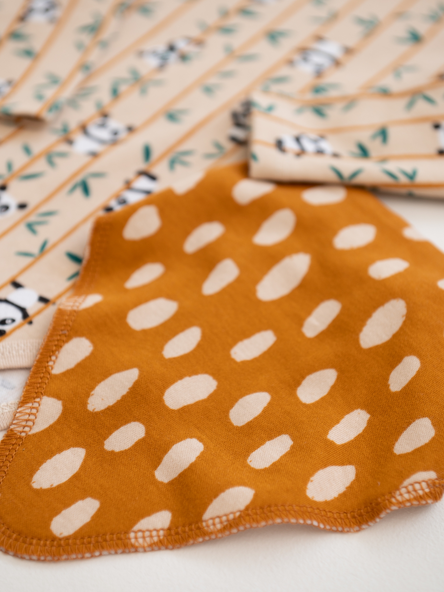 Боди и слюнявчик комплект для малыша (62/20, Бежевый)