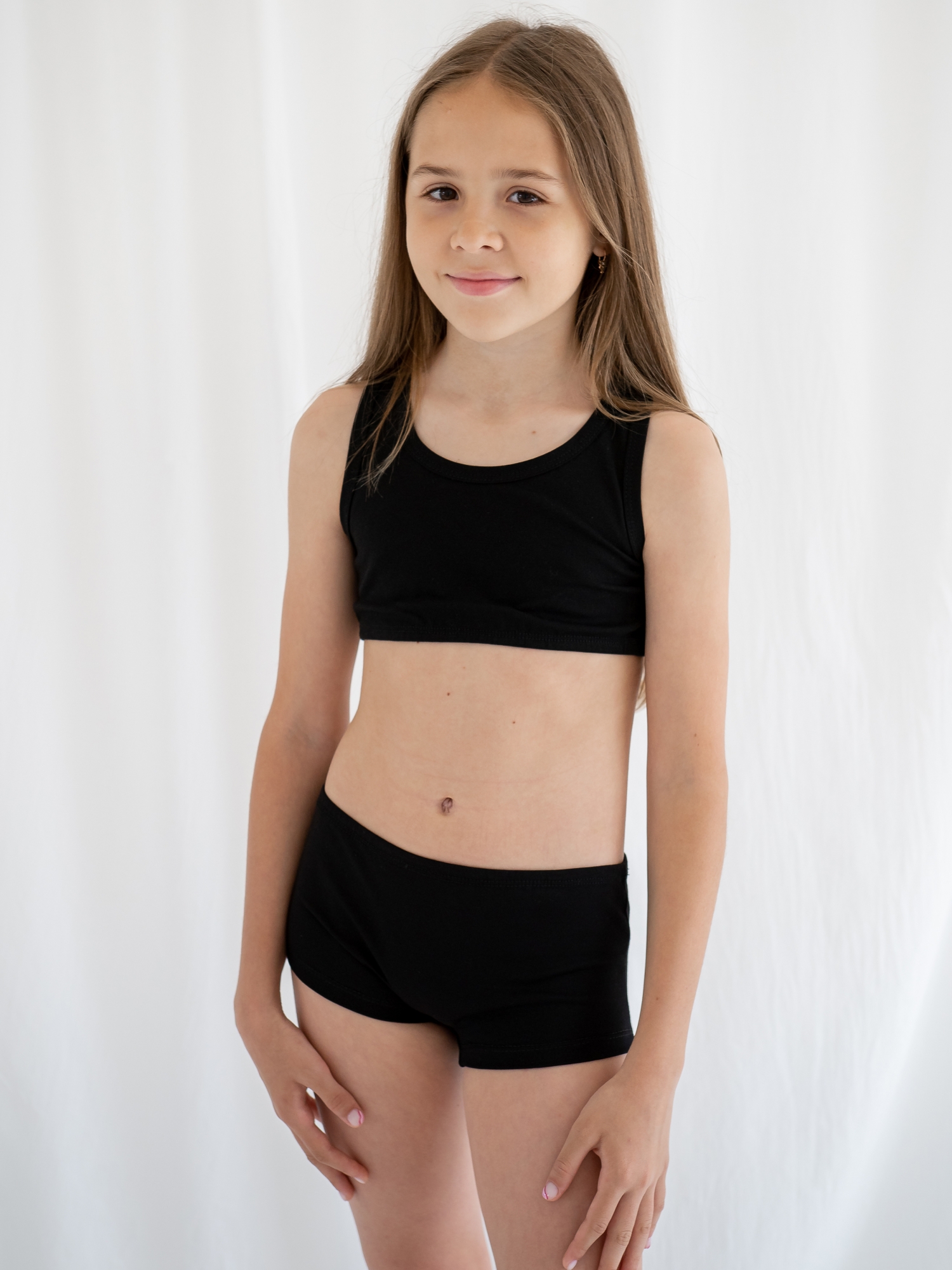 Топ для девочки (128/34, Черный)