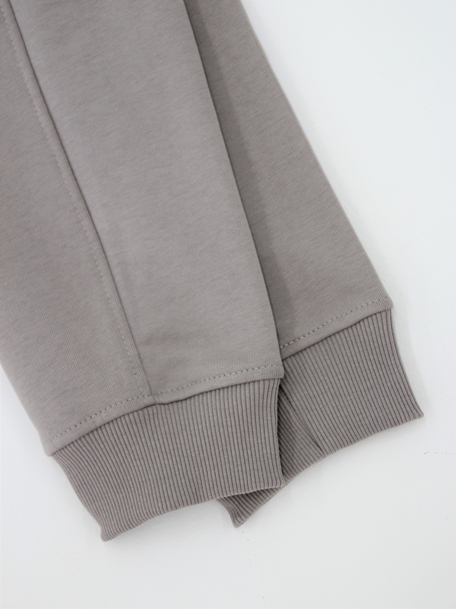 Брюки трикотажные  (146/36, Серый)