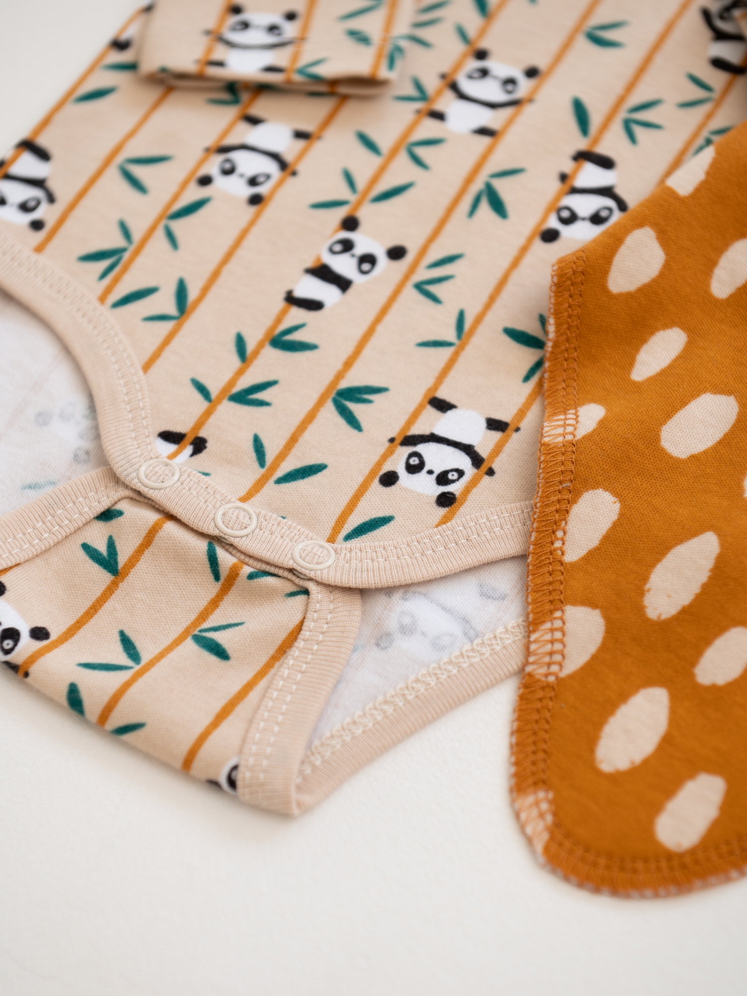 Боди и слюнявчик комплект для малыша (62/20, Бежевый)