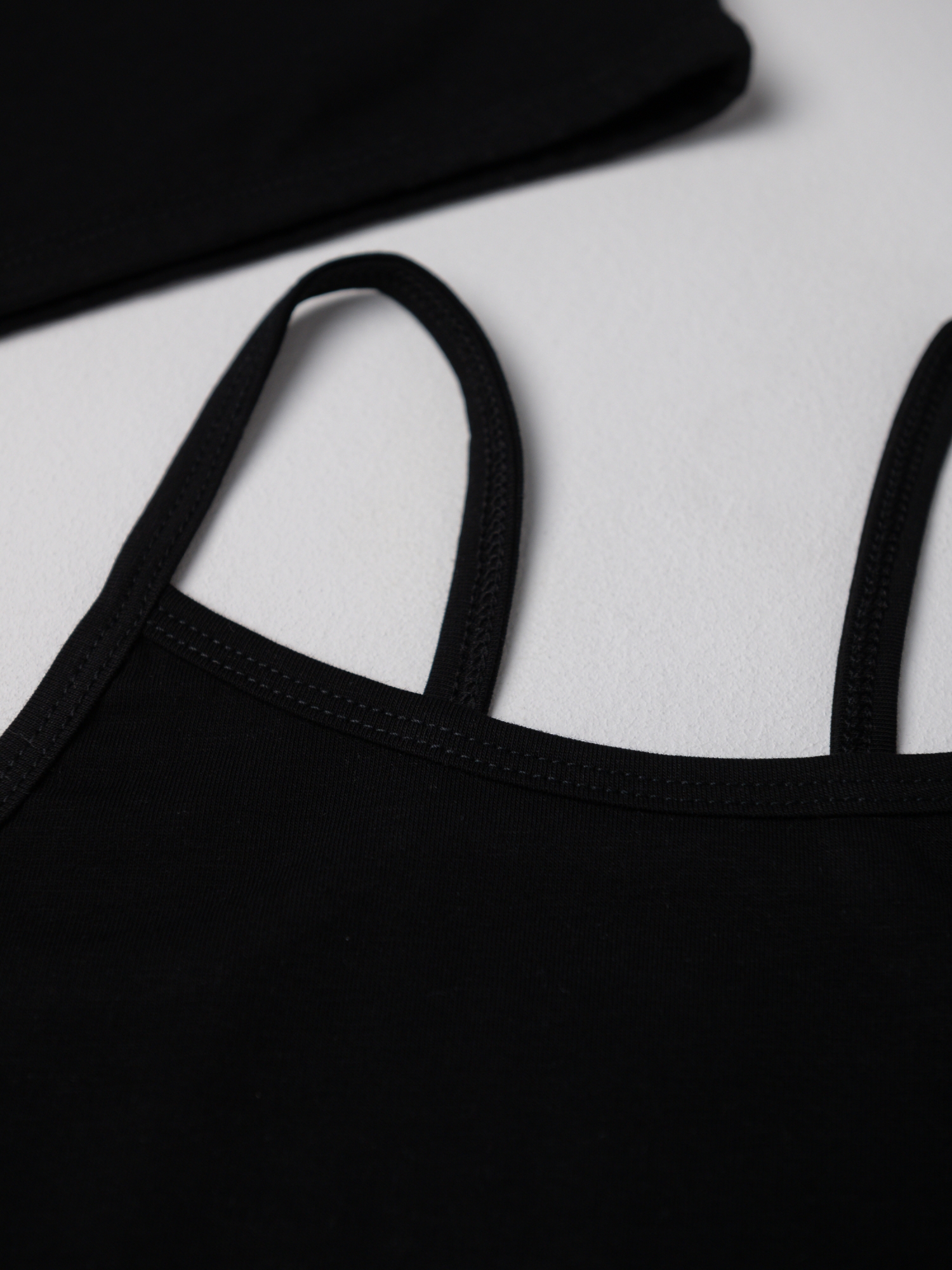 Топ бельевой для девочки (158/40, Черный)